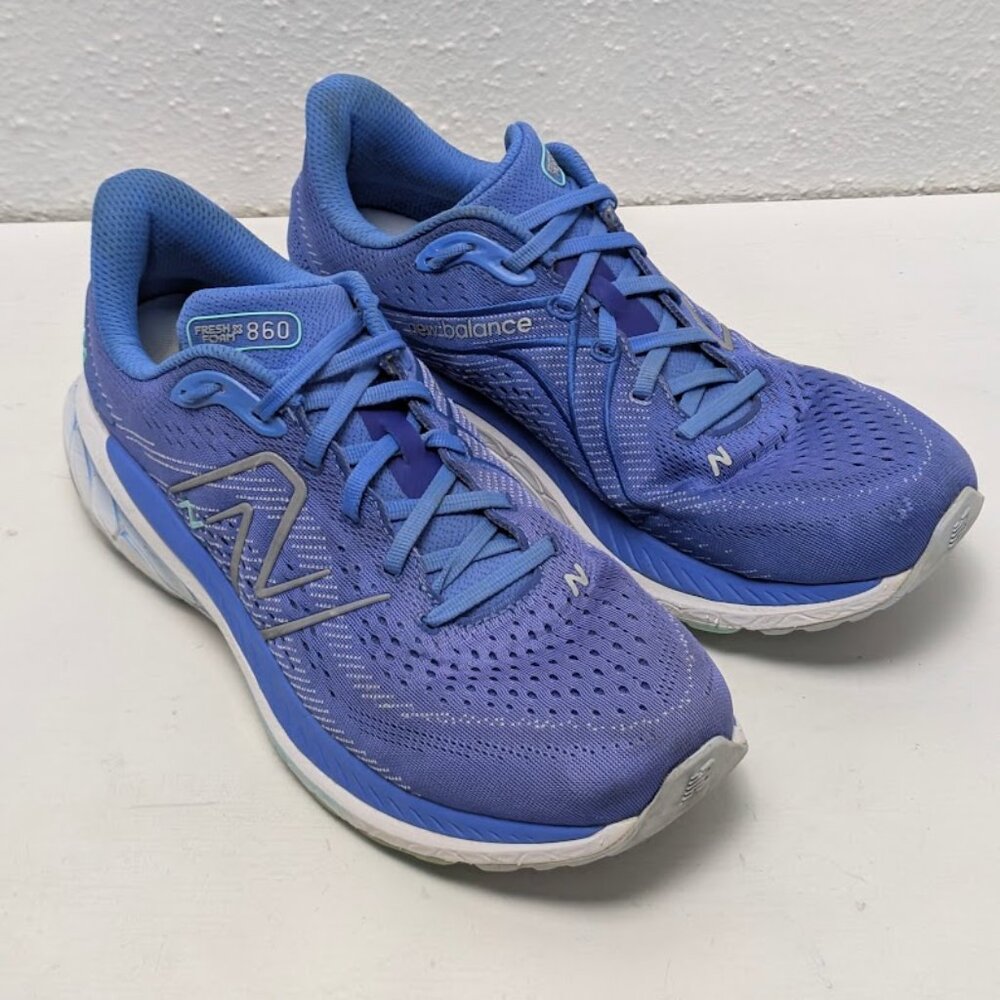 New Balance 860 v13 Mens Size 9.5 Womens Size 11 Fresh Foam X Blue